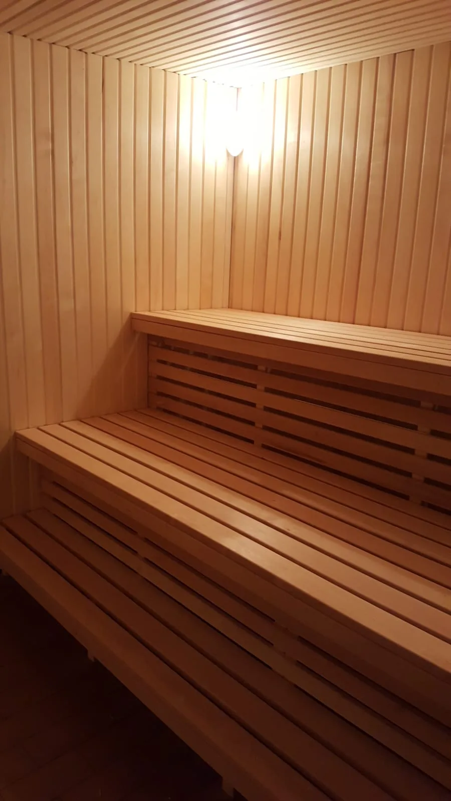 Sauna & leisure